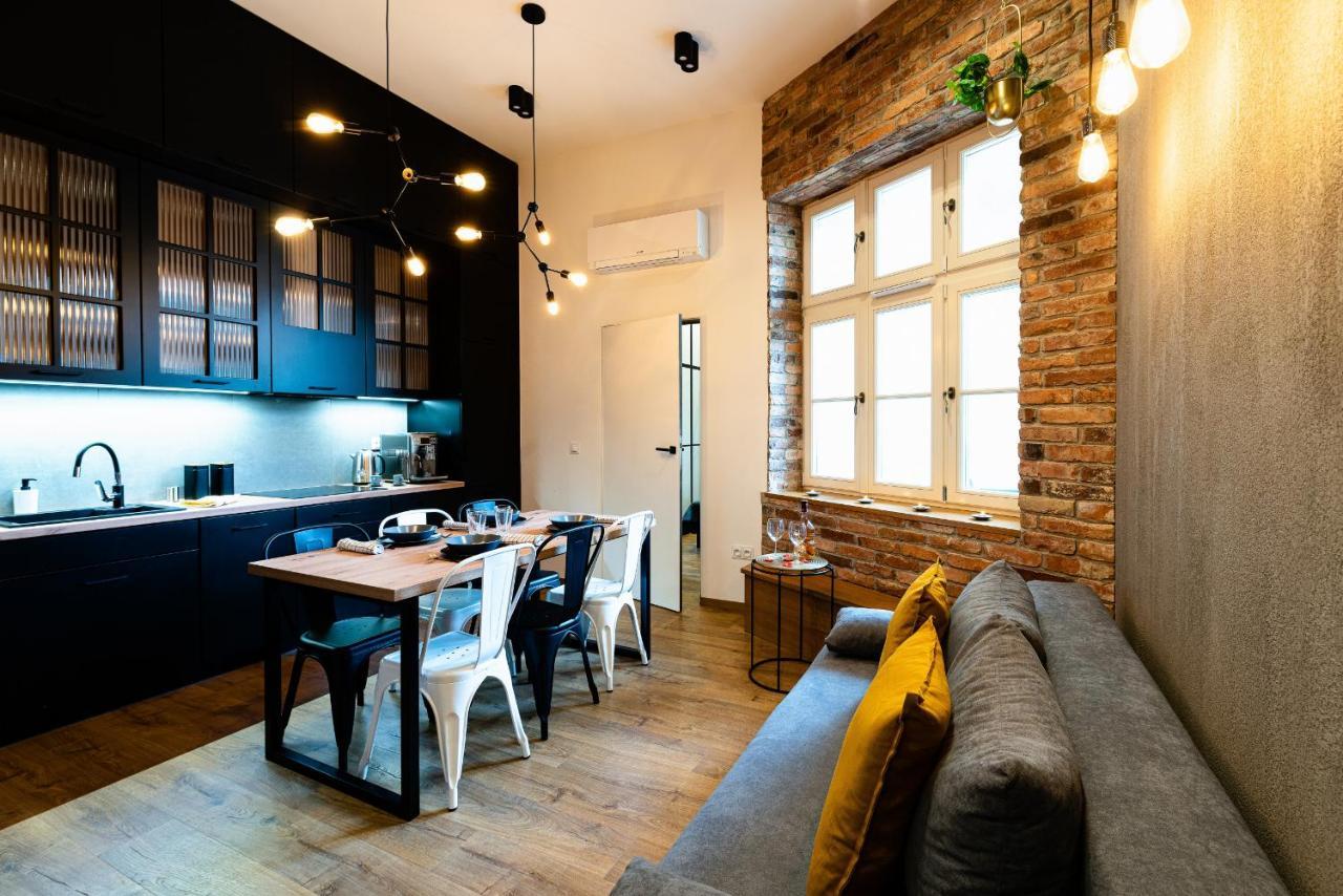 Large 75 M2 Apartment For 6 Guests Next To Wawel Castle Krakau Exterior foto